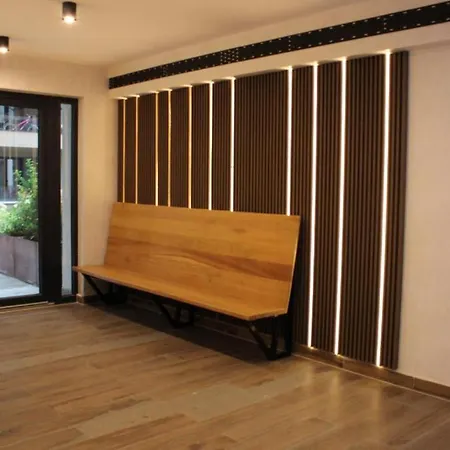 Clasificat - Flat 1 - Vouchere, Factura, Petfriendly, Petfriendly, Adminro Srl Braşov